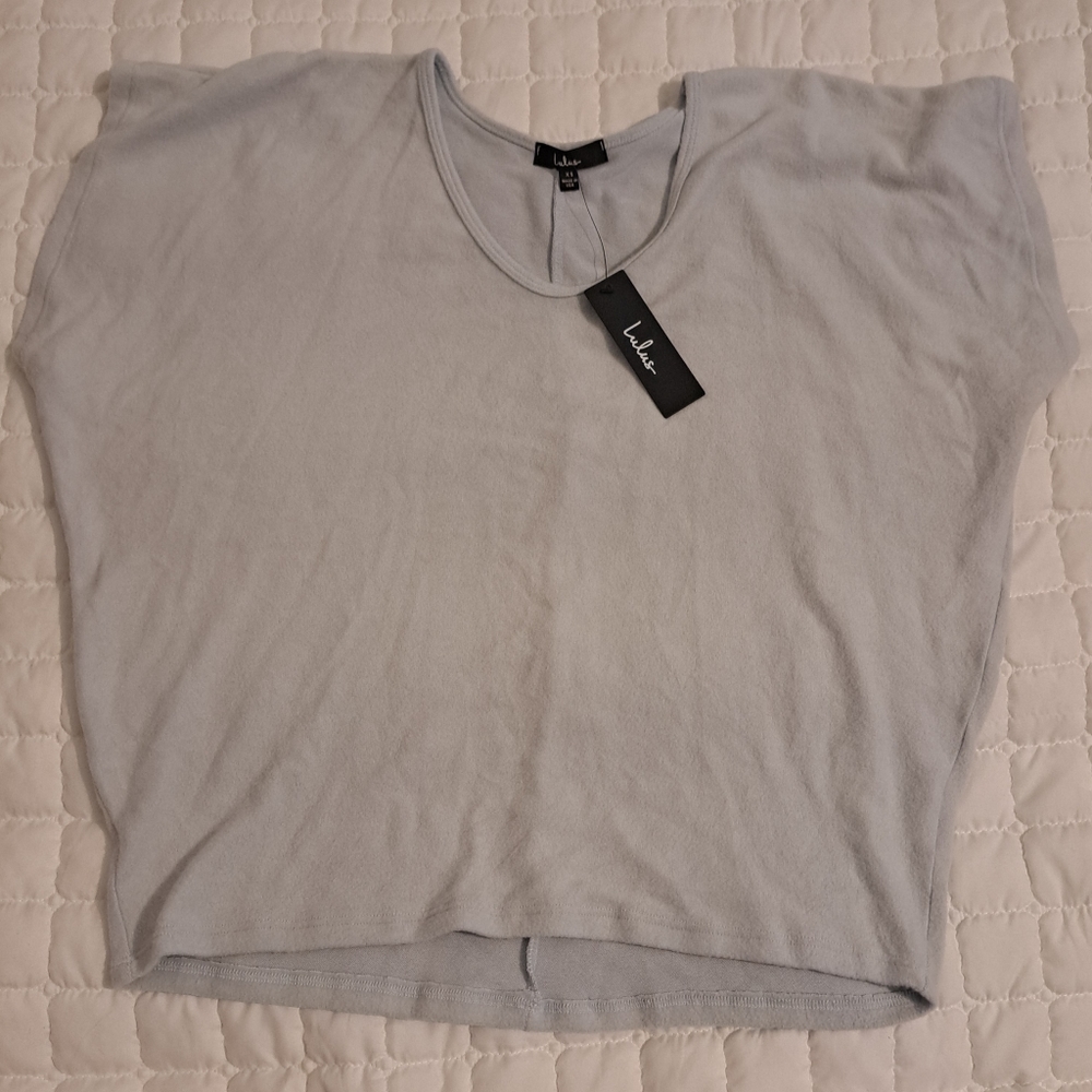 Lulus soft shirt size xs